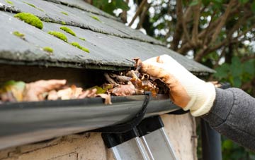 gutter cleaning How Wood, Hertfordshire
